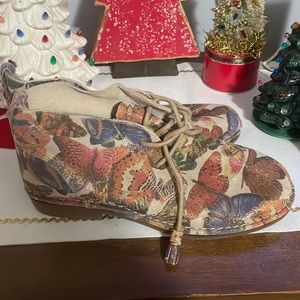 Cyra Catelyn butterfly Hush Puppies Ankle Boots 10